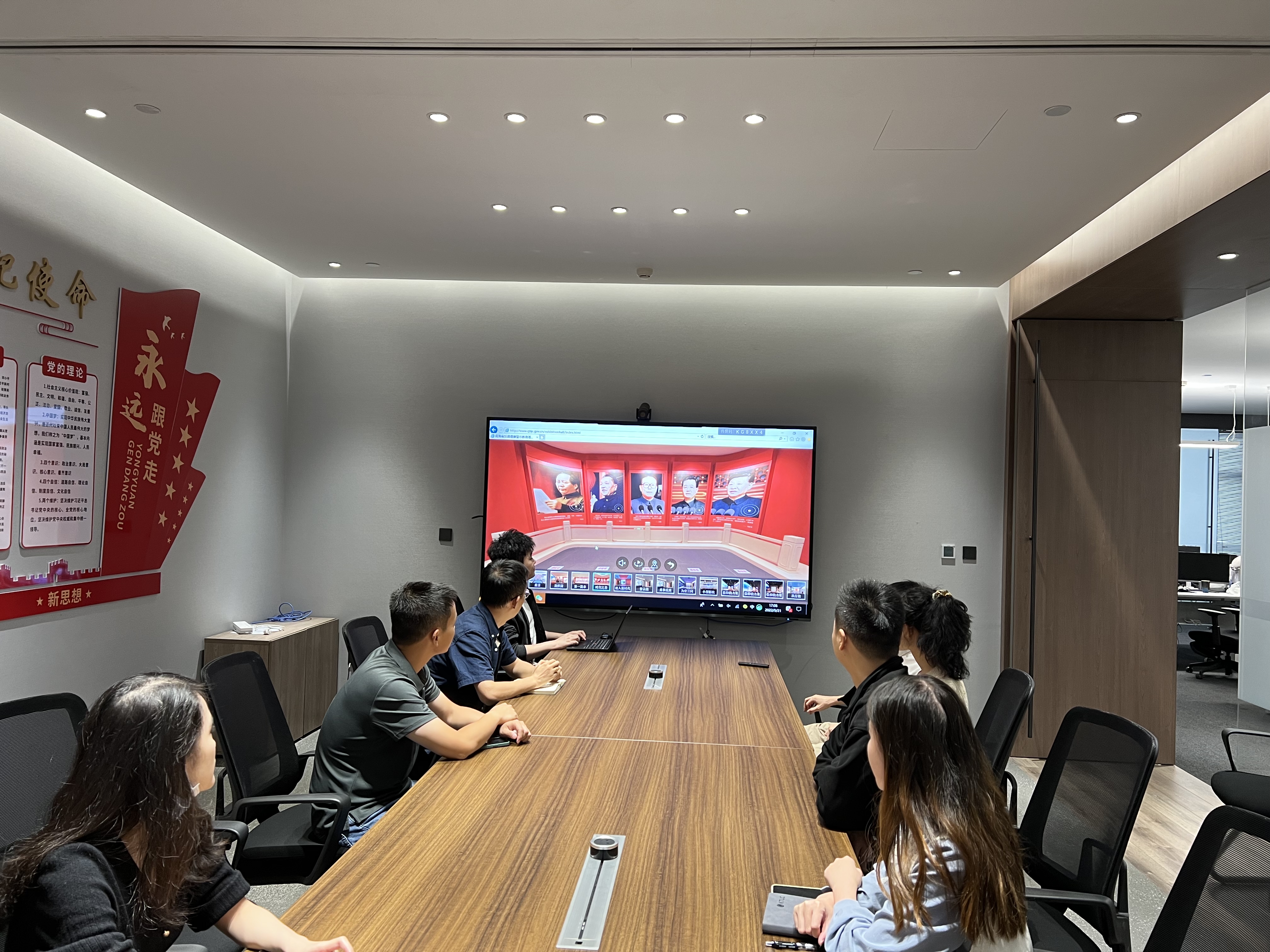 監(jiān)察.jpg 監(jiān)察.jpg